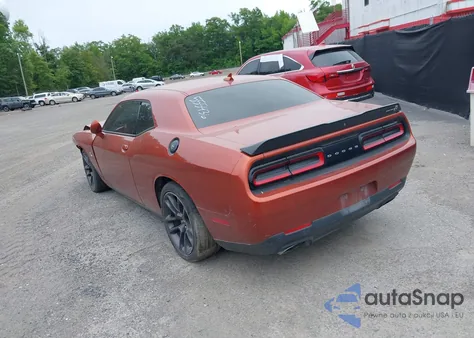 2021 Dodge Challenger R/T Scat Pack z USA, uszkodzony, nr VIN 2C3CDZFJXMH555436